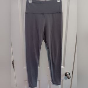 Women's Size Medium Grey Comfy Leggings